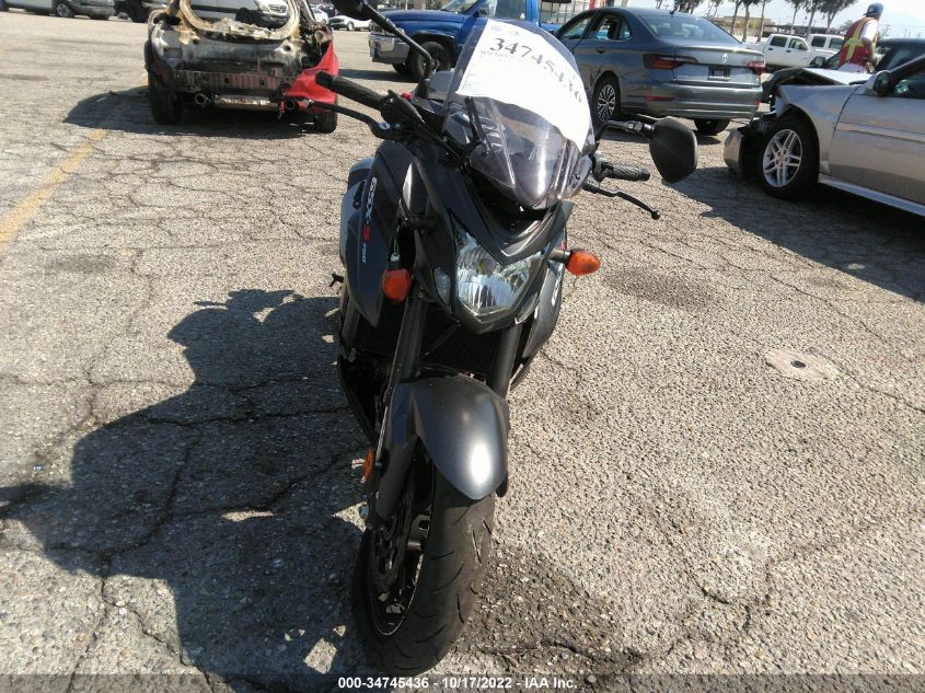 2022 SUZUKI GSX-S750 M/Z JS1C533D1N7100003