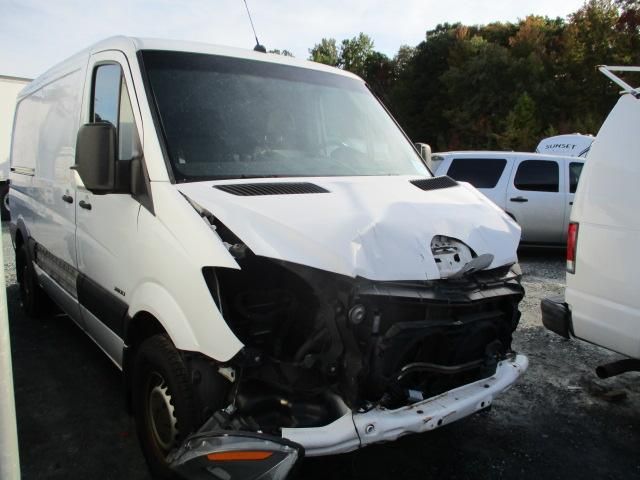 2015 MERCEDES-BENZ SPRINTER CARGO VANS WD3PE7DC1F5967025