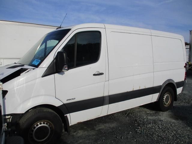 2015 MERCEDES-BENZ SPRINTER CARGO VANS WD3PE7DC1F5967025