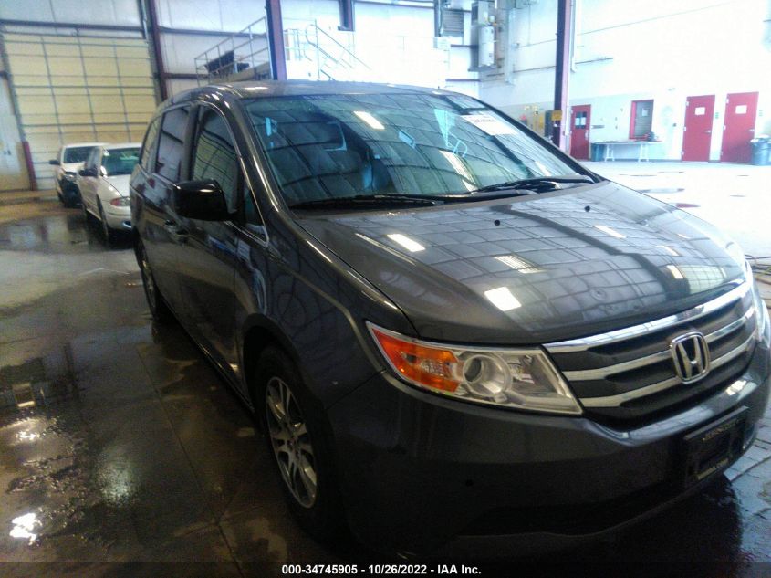 VIN 5FNRL5H64DB040741 2013 HONDA ODYSSEY no.1