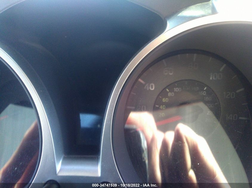 2013 NISSAN JUKE SV JN8AF5MR6DT205808