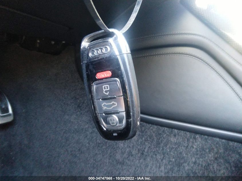 2015 AUDI S8 WAUK2AFD4FN013670