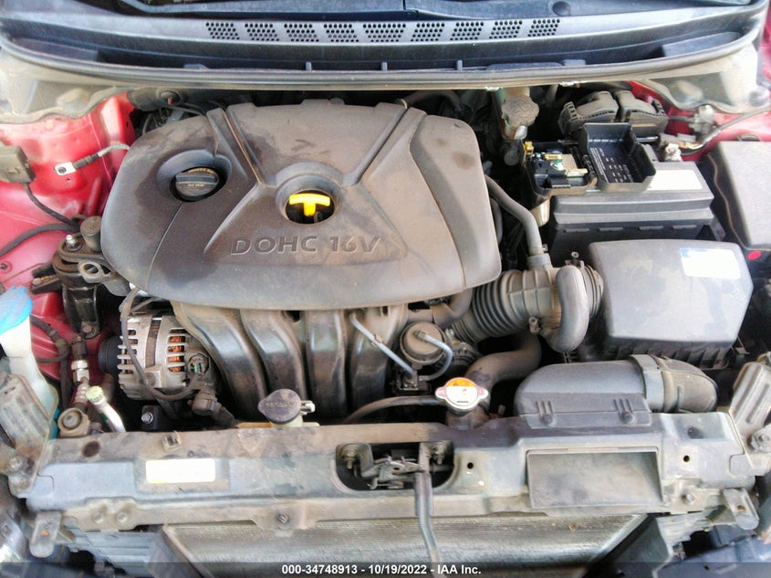 2015 HYUNDAI ELANTRA VIN: KMHDH4AE2FU458891
