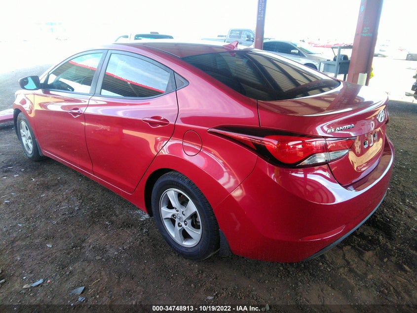 2015 HYUNDAI ELANTRA VIN: KMHDH4AE2FU458891
