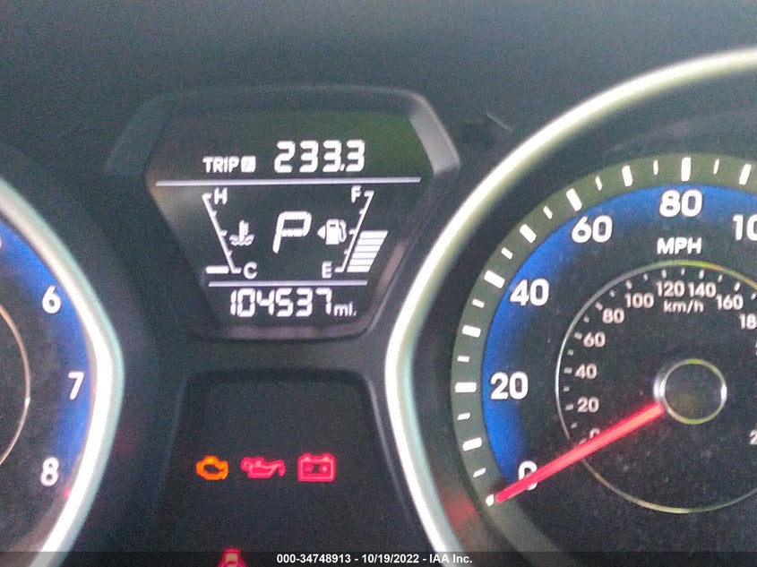 2015 HYUNDAI ELANTRA VIN: KMHDH4AE2FU458891