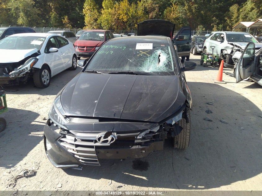 VIN 5NPD74LF0KH441010 2019 HYUNDAI ELANTRA SE