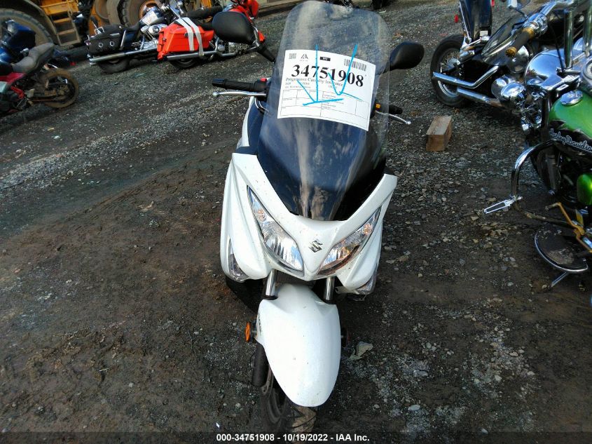 2020 SUZUKI UH200 - MLCCH41A0L1600149
