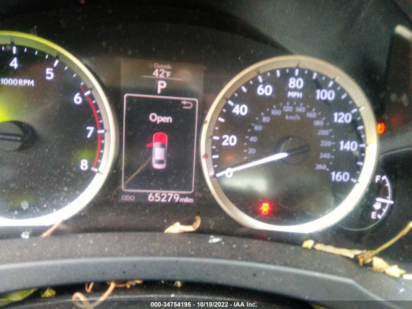 2016 LEXUS IS 200T JTHBA1D21G5018896