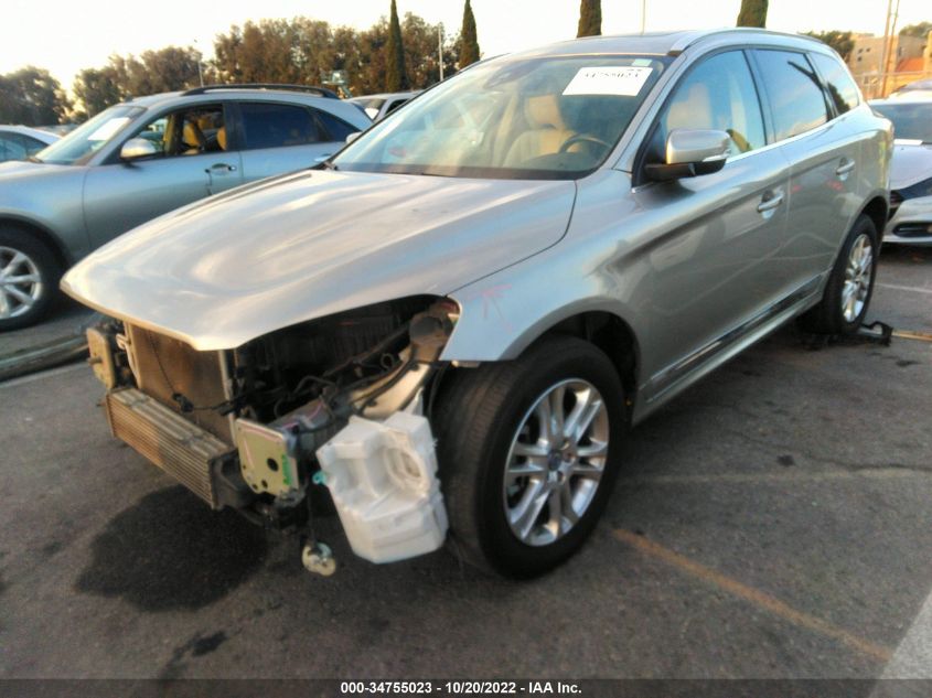 2015 VOLVO XC60 T5 DRIVE-E PREMIER PLUS YV426MDC2F2604565