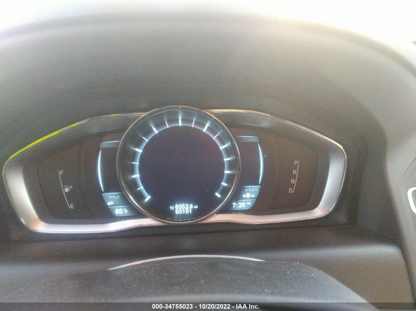 2015 VOLVO XC60 T5 DRIVE-E PREMIER PLUS YV426MDC2F2604565