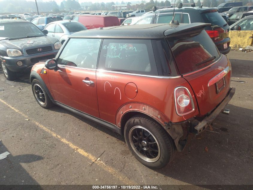 2013 MINI COOPER HARDTOP WMWSU3C58DT372760