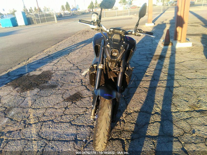 2022 YAMAHA MT09 C JYARN71Y4NA000621