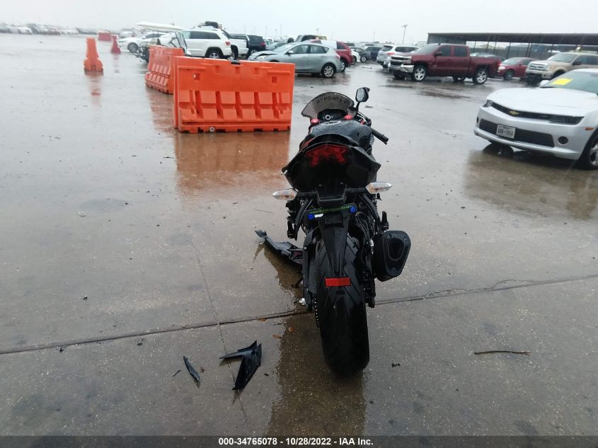 2013 KAWASAKI ZX636 E JKBZXJE16DA003727