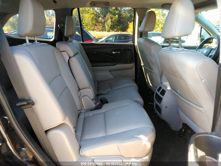VIN 5FNYF6H51JB008261 2018 HONDA PILOT EX-L