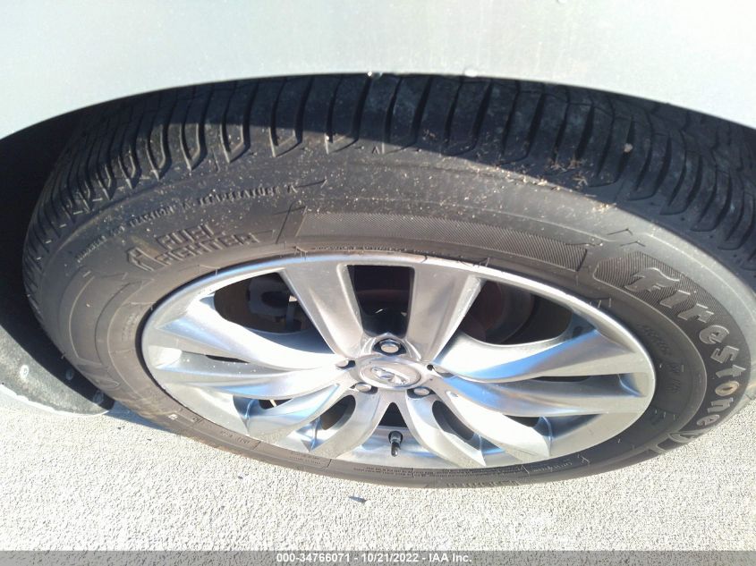 2015 INFINITI Q70 JN1BY1AR8FM562740