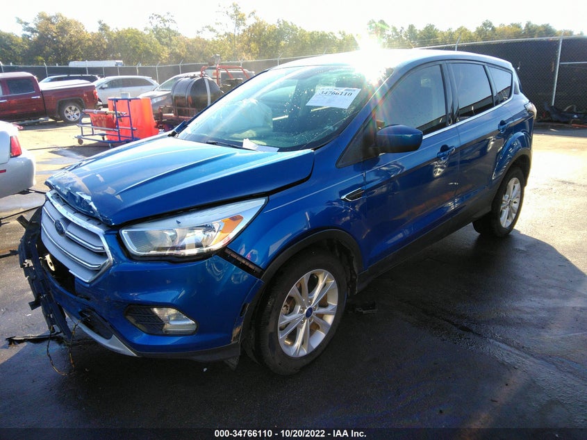 VIN 1FMCU0GD9HUB95316 2017 FORD ESCAPE SE