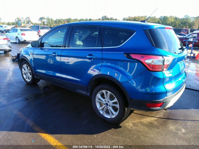 VIN 1FMCU0GD9HUB95316 2017 FORD ESCAPE SE