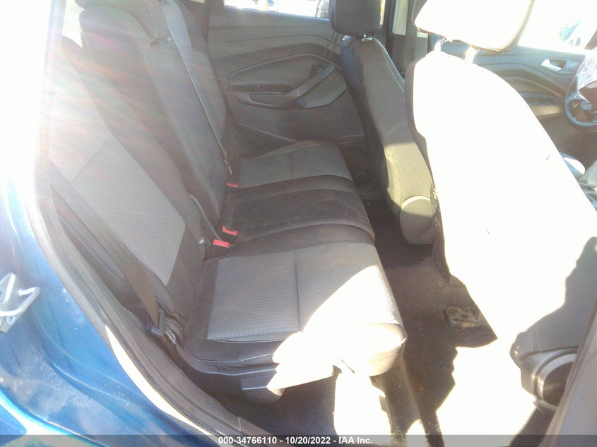 VIN 1FMCU0GD9HUB95316 2017 FORD ESCAPE SE
