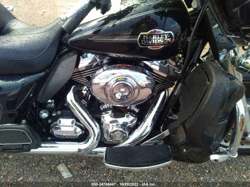 2009 HARLEY-DAVIDSON FLHTCU 1HD1FC41X9Y623131