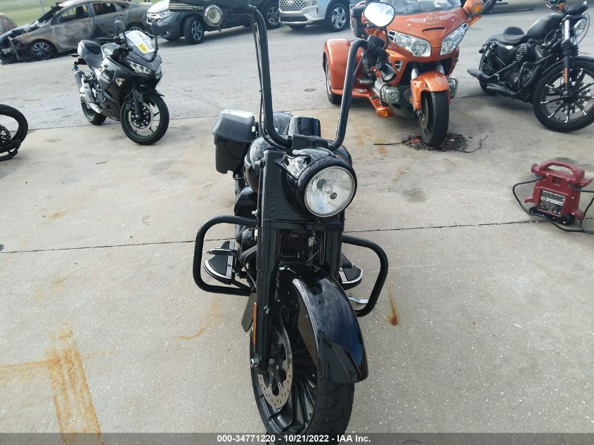 2018 HARLEY-DAVIDSON FLHRXS 1HD1KVC10JB615183
