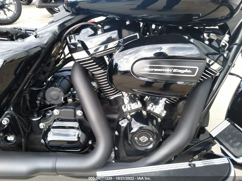 2018 HARLEY-DAVIDSON FLHRXS 1HD1KVC10JB615183