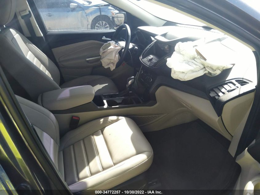 2019 FORD ESCAPE SEL 1FMCU0HD3KUA50567