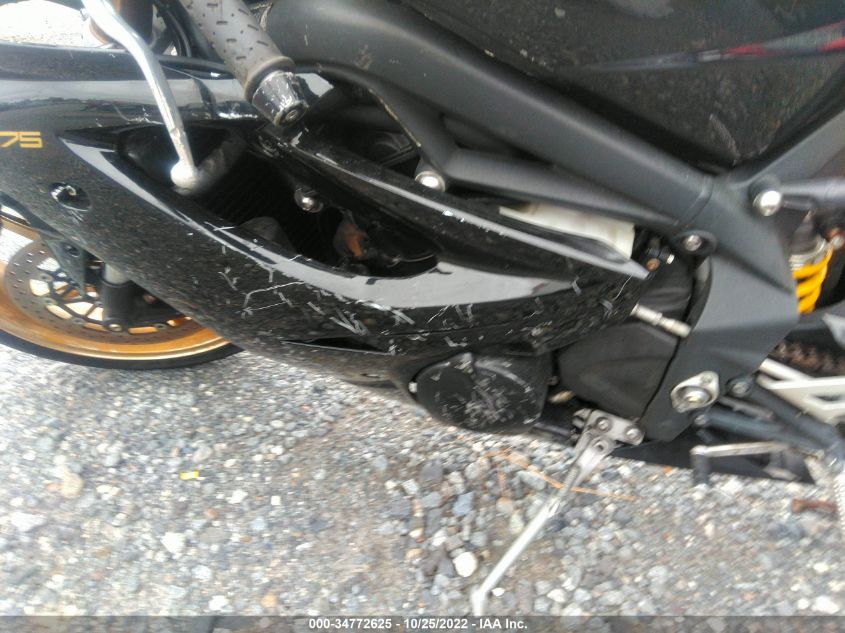 2013 TRIUMPH MOTORCYCLE DAYTONA 675/R SMTD03NS9DT555371