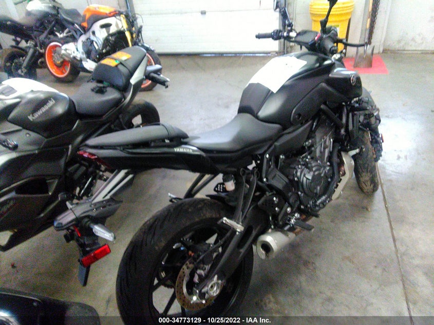VIN JYARM32E8NA004820 2022 YAMAHA MT07