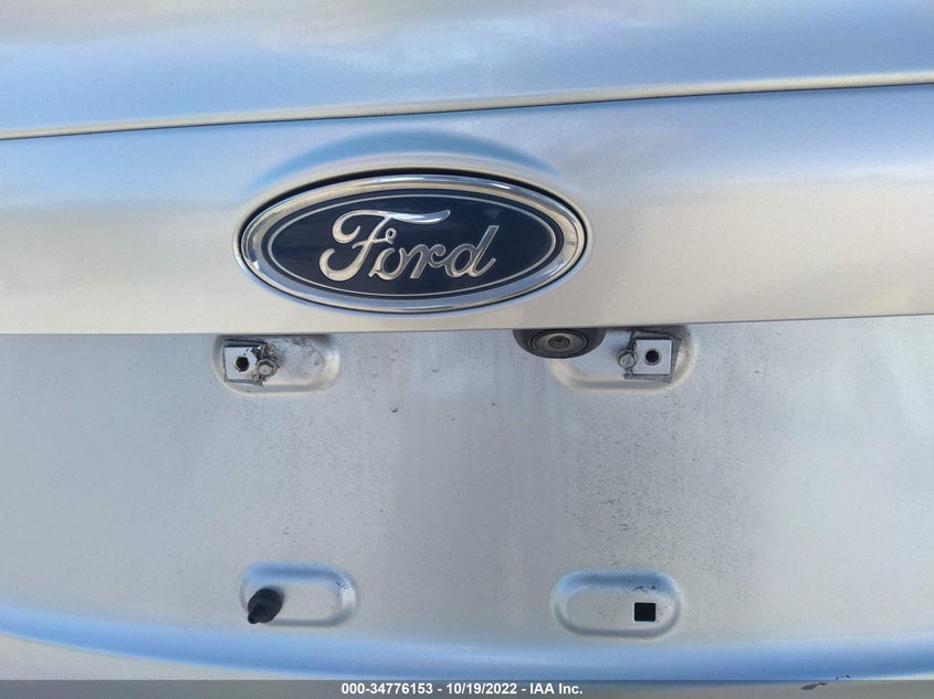 VIN 3FADP4BJ1KM134175 2019 FORD FIESTA SE