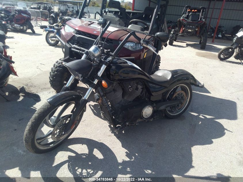 2013 VICTORY MOTORCYCLES VEGAS 8-BALL 5VPGA36N1D3018576