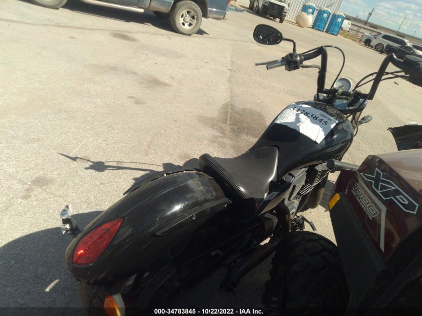 2013 VICTORY MOTORCYCLES VEGAS 8-BALL 5VPGA36N1D3018576