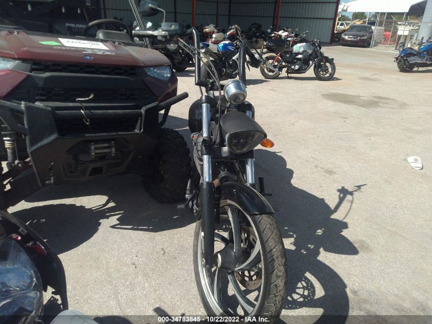 2013 VICTORY MOTORCYCLES VEGAS 8-BALL 5VPGA36N1D3018576