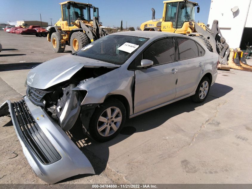 2016 VOLKSWAGEN VENTO MEX5G260XGT016842