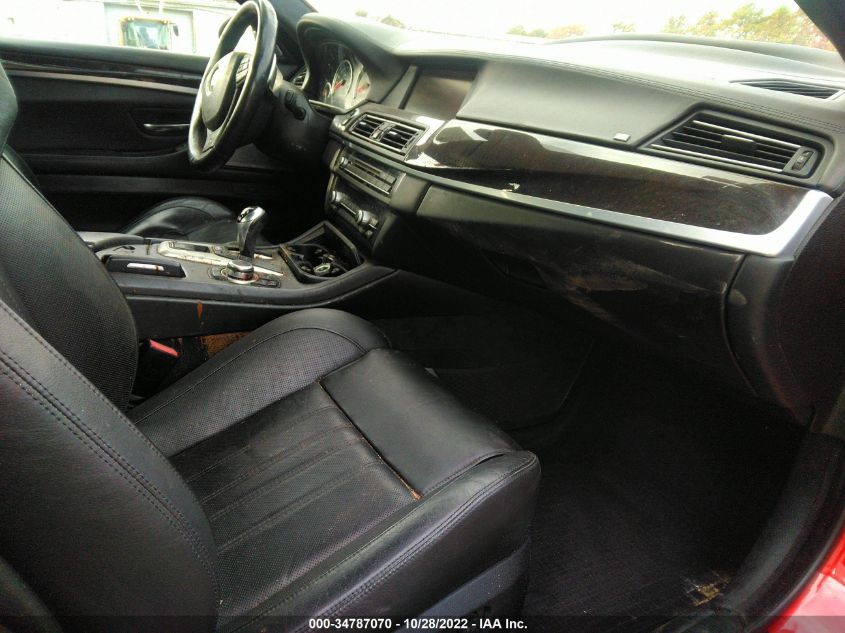 2013 BMW M5 WBSFV9C50DC773152