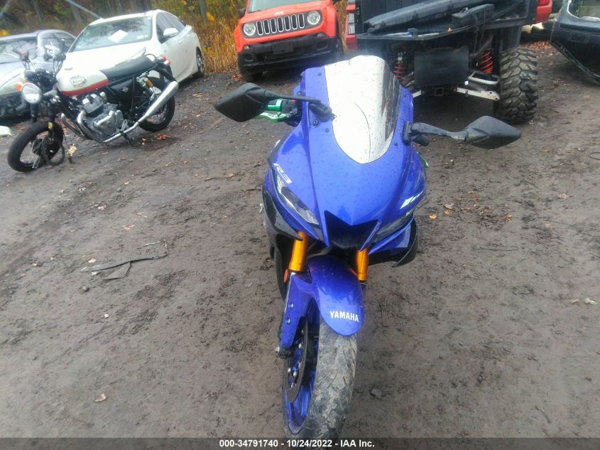 2019 YAMAHA YZFR3 MH3RH17Y5KK001008