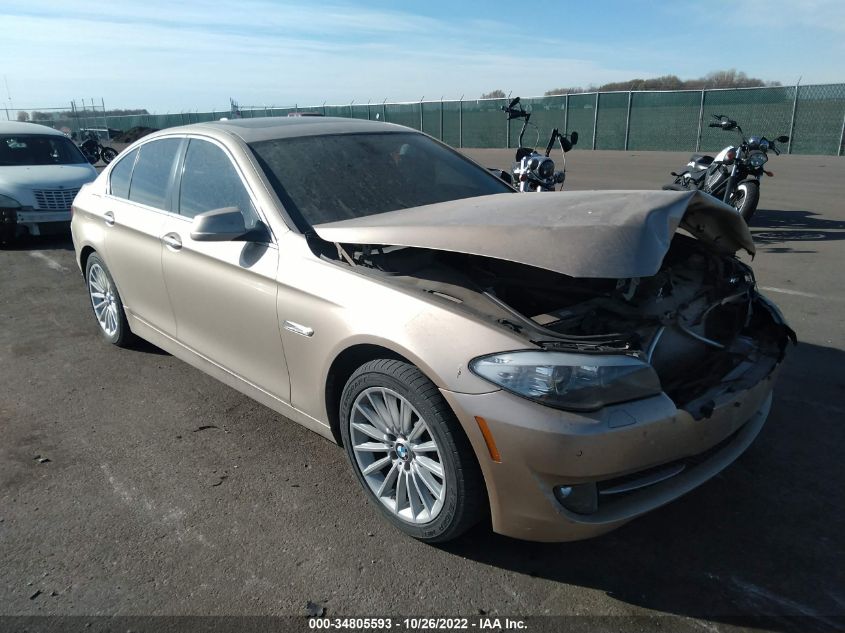 2013 BMW 5 SERIES 535I XDRIVE - WBAFU7C51DDU72492