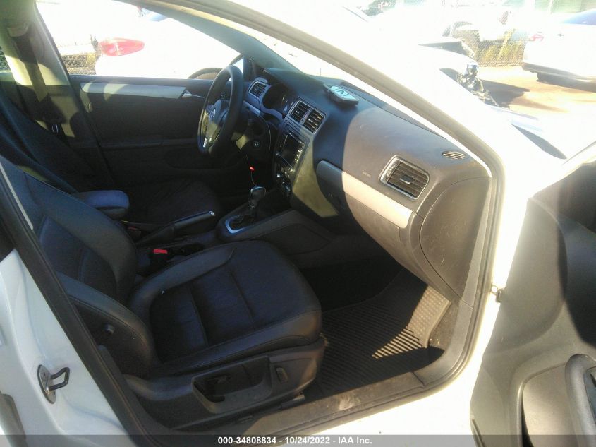 2013 VOLKSWAGEN JETTA SEDAN SE W/CONVENIENCE/SUNROOF 3VWDP7AJ6DM409519