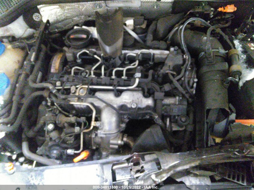2013 VOLKSWAGEN BEETLE 2.0L TDI 3VWJL7AT7DM680220