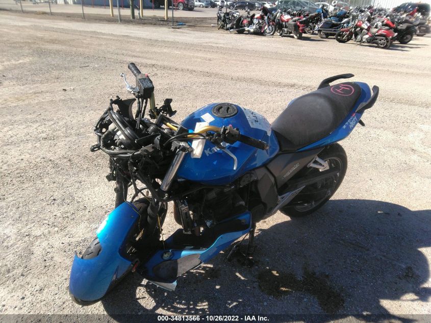 2005 KAWASAKI ZR750 K1 JKAZRDK195A000682
