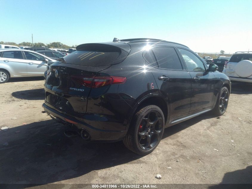 2022 ALFA ROMEO STELVIO VELOCE ZASPAKBN1N7D41221