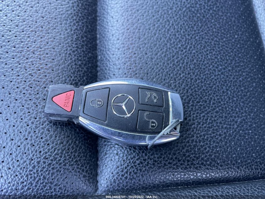 2013 MERCEDES-BENZ C WDDGF8AB8DR241548