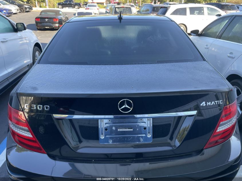 2013 MERCEDES-BENZ C WDDGF8AB8DR241548