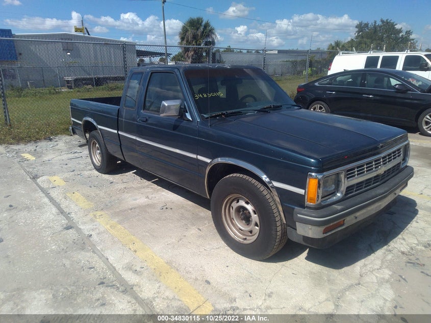16CCS19Z2K8168709 CHEVROLET S-10 BLAZER Photo 1