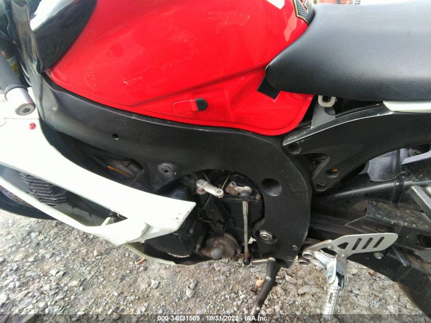 2007 SUZUKI GSX-R600 - JS1GN7DA172103318