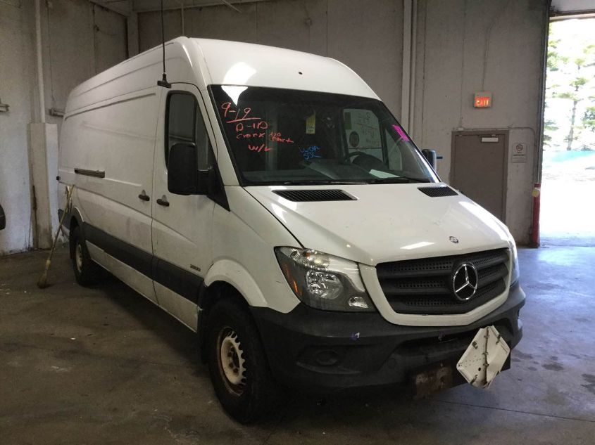 2014 MERCEDES-BENZ SPRINTER CARGO VANS WD3PE8DE5E5828151