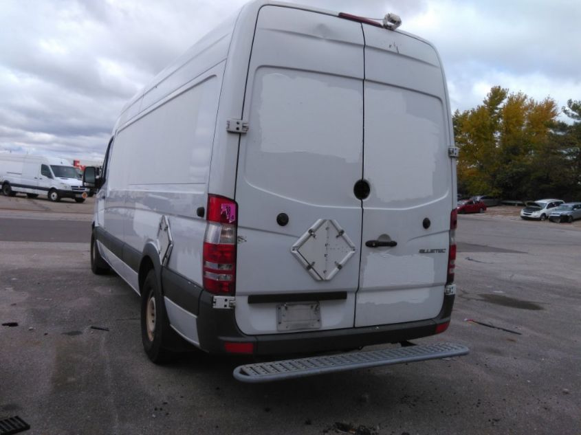 2014 MERCEDES-BENZ SPRINTER CARGO VANS WD3PE8DE5E5828151