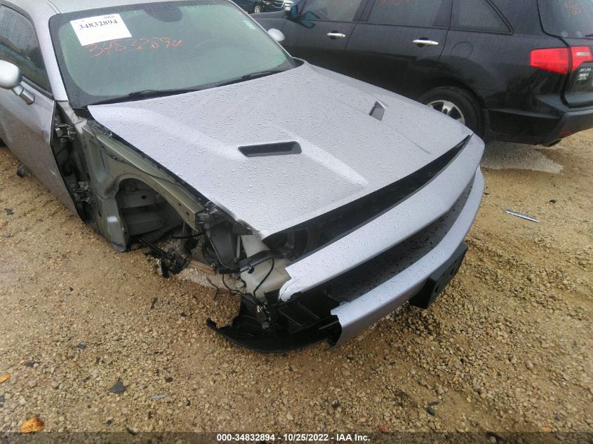 VIN 2C3CDZAG4JH121746 2018 DODGE CHALLENGER SXT