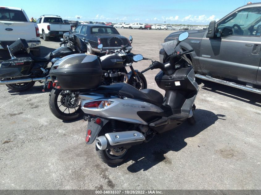 2014 SUZUKI UH200 MLCCH41A3E1600441