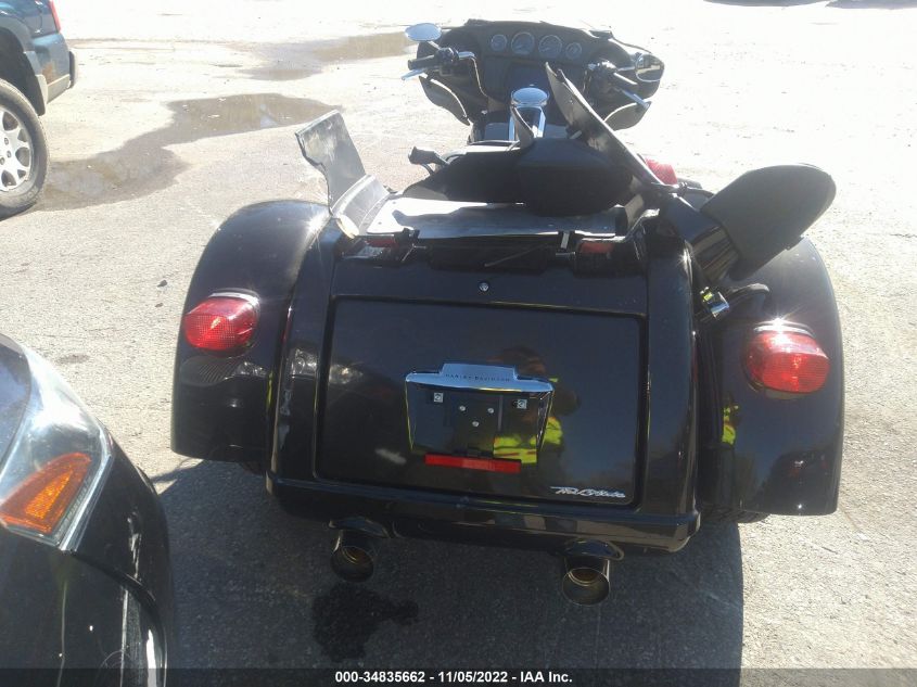 2020 HARLEY-DAVIDSON FLHTCUTG 1HD1MAF10LB858753