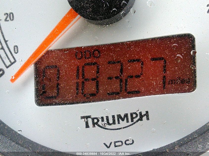 2014 TRIUMPH MOTORCYCLE THRUXTON SMT920K19ET626158